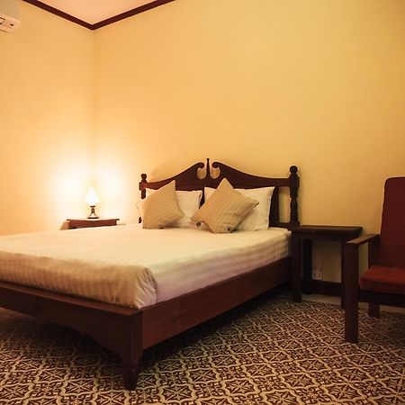 Le Jardin Hotel Pakse Exterior photo