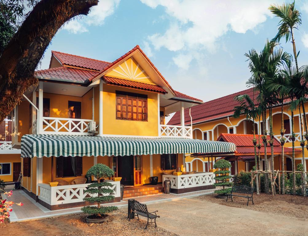 Le Jardin Hotel Pakse Exterior photo
