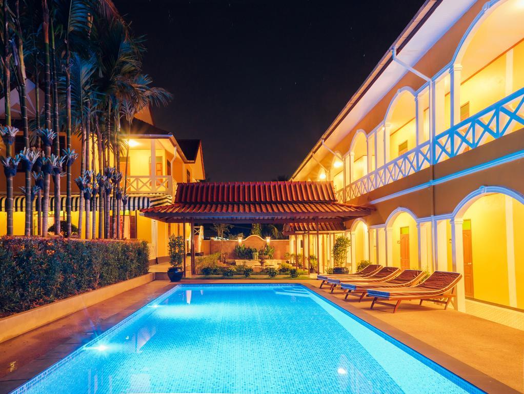 Le Jardin Hotel Pakse Exterior photo