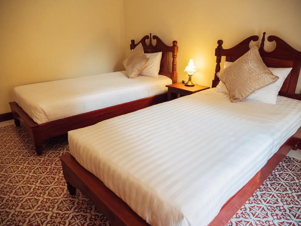 Le Jardin Hotel Pakse Exterior photo